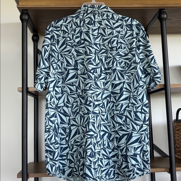 Volcom Abstract Patterned Navy Shirt - Picture 2 of 7